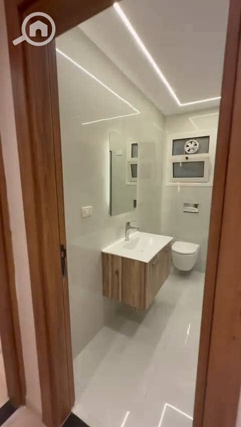 7 93a5a967-34a5-4668-bcca-9b3ddba60f5b. jpg