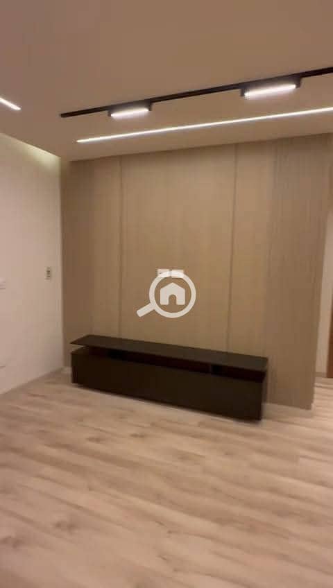 13 a9e563a8-bfa2-4403-98ac-44b73312ab0f. jpg