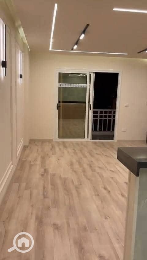 14 b2fd5bf9-b5b7-4bd5-bc46-aea90fd4ed96. jpg