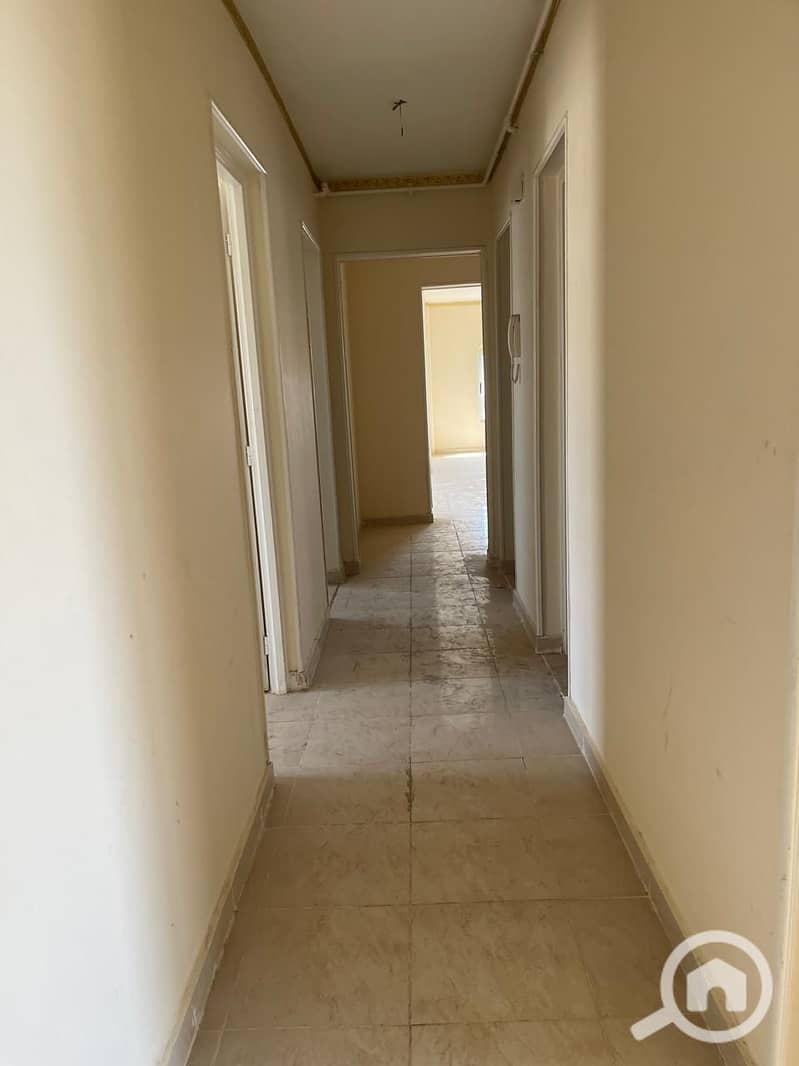 6 99f2213e-87a7-4b78-9d41-a58b0eff8171. jpg