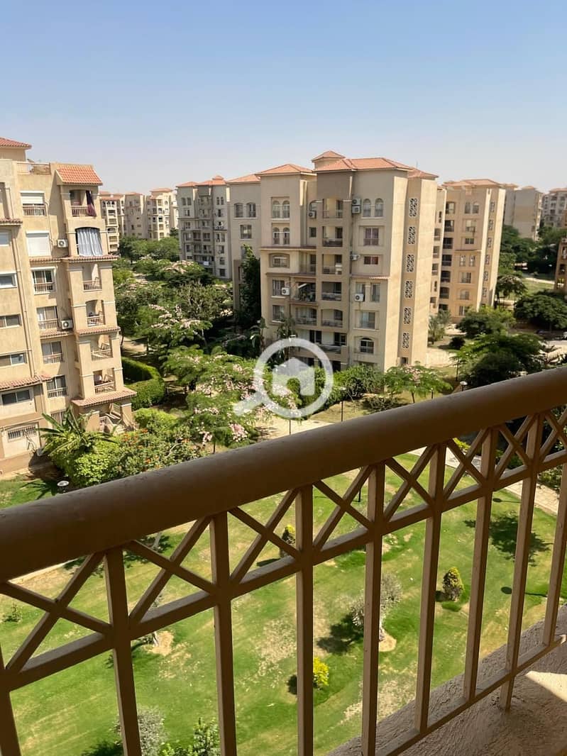 12 d078db93-1b8c-42fa-ba23-a452a4604cfb. jpg