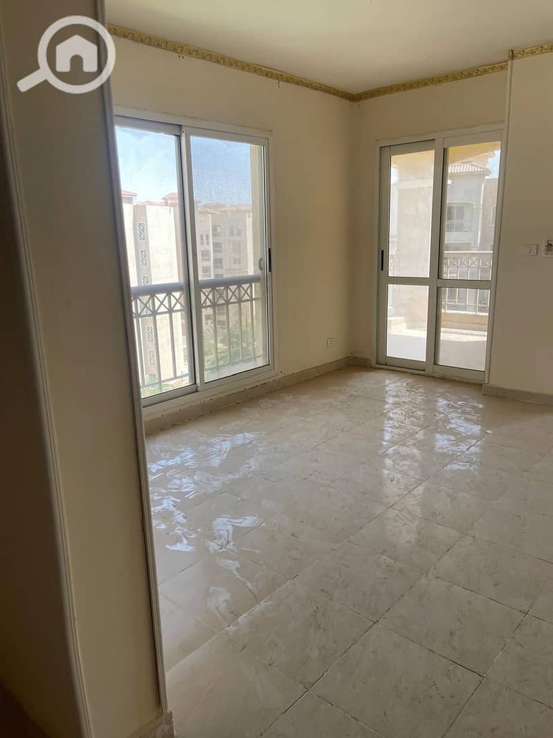 14 eec735a2-4aba-4b90-a917-ac3568c7d823. jpg