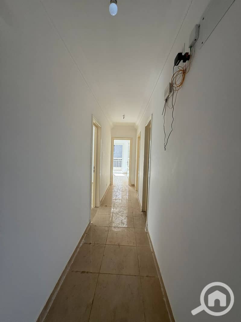 2 2bd70e19-5fb9-409f-ba20-280ee9f0ded0. jpg