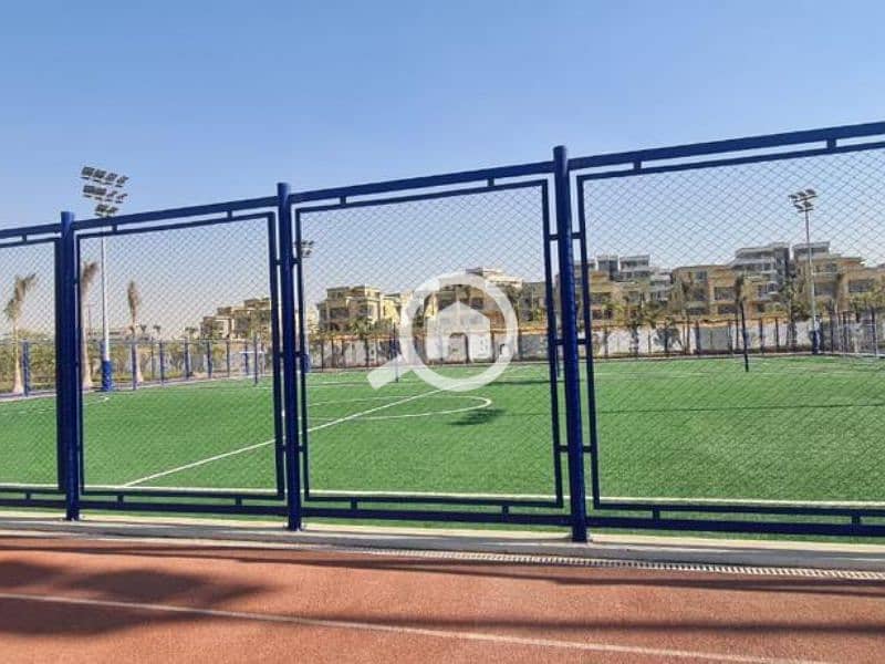 8 Untitled design (98). png