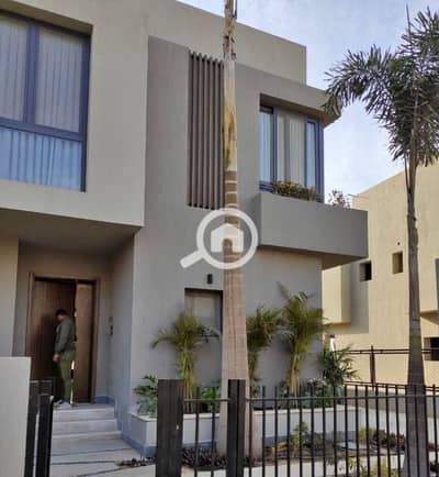3 Bedroom Villa for Sale in Shorouk City, Cairo - 599c86a1-4aec-4e7a-ad62-ba67b6bb8534. jpeg
