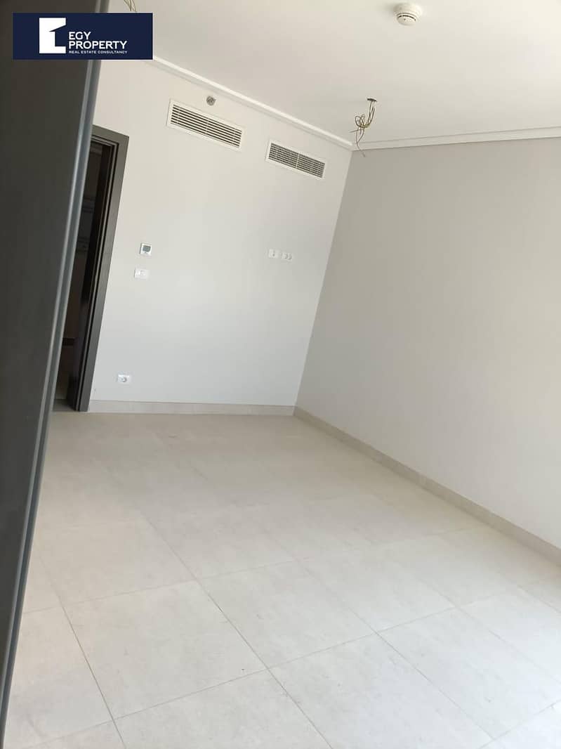 9 _files_WhatsApp Image 2025-09-24 at 18.05. 08_c1eae7ac. jpg