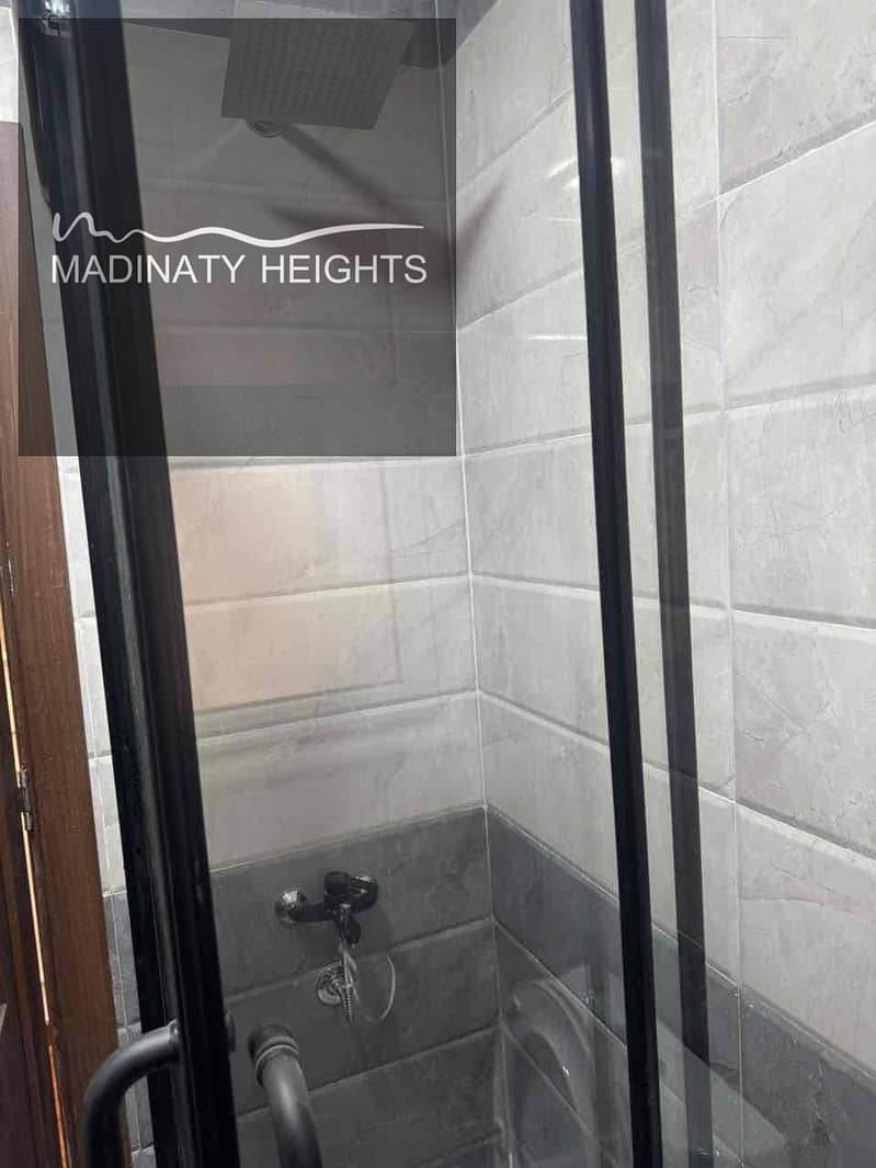 5 c51a2a8a-250d-41be-bb17-af3d6aa24bdc. jpg