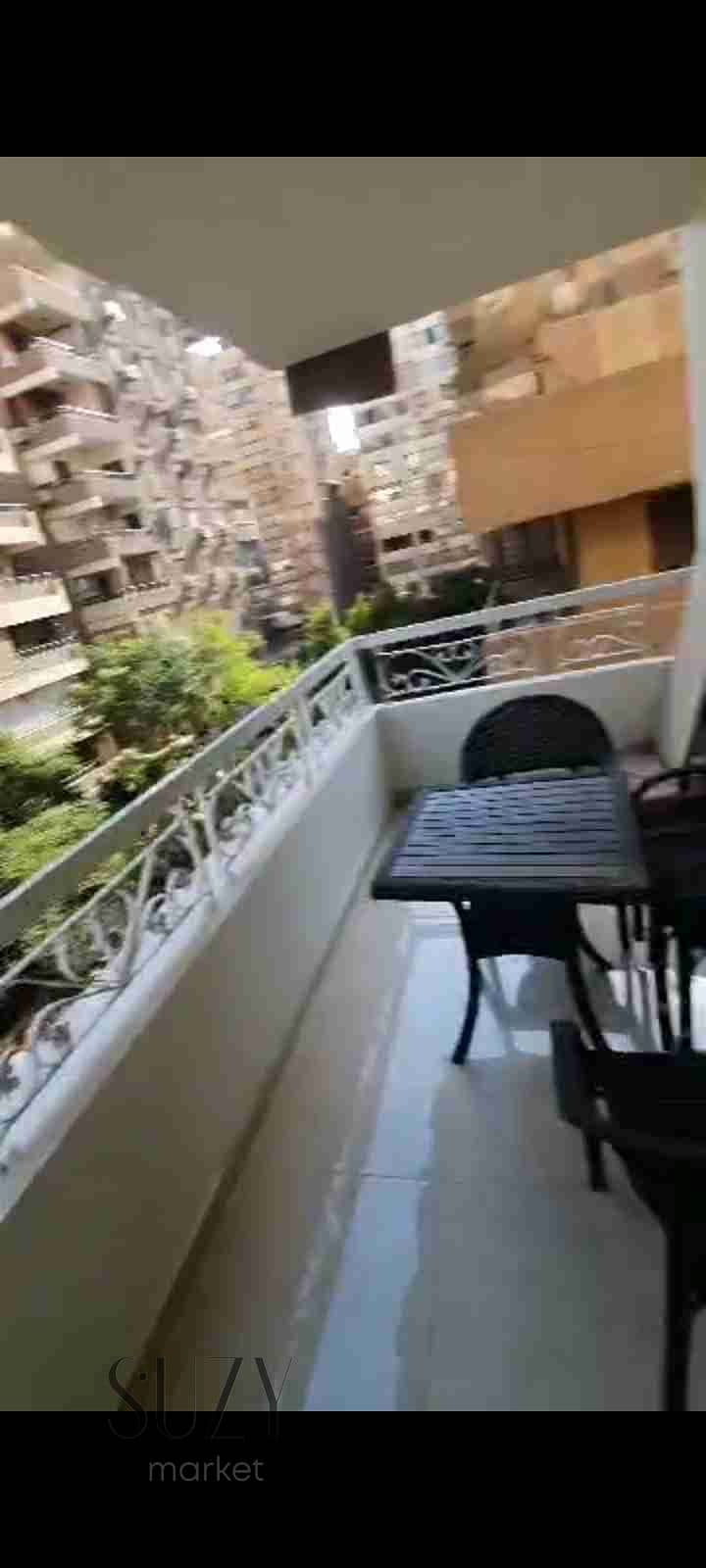4 5385. jpg