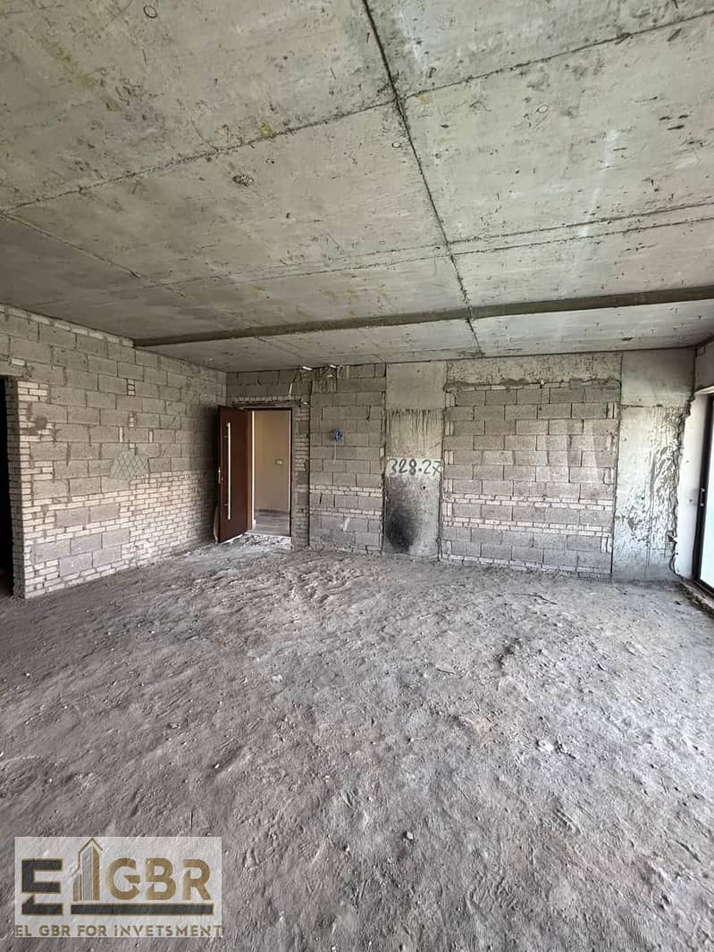 5 WhatsApp Image 2025-10-23 at 7.44. 30 PM. jpeg