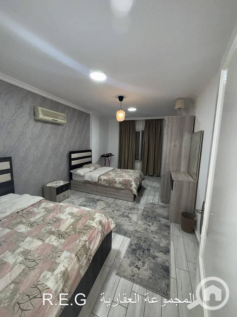 4 18468b8e-8034-4538-80ae-c82363caddc1. jpg