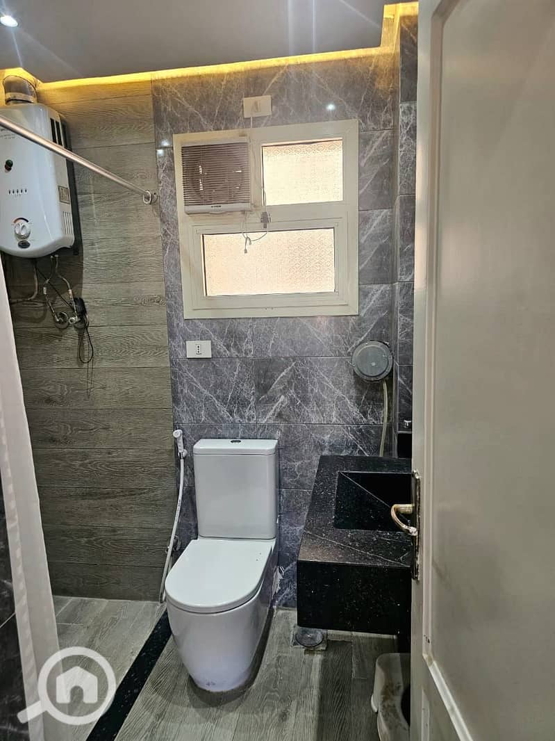 4 33f24fd1-165c-4b53-8866-07c721aac75e. jpg