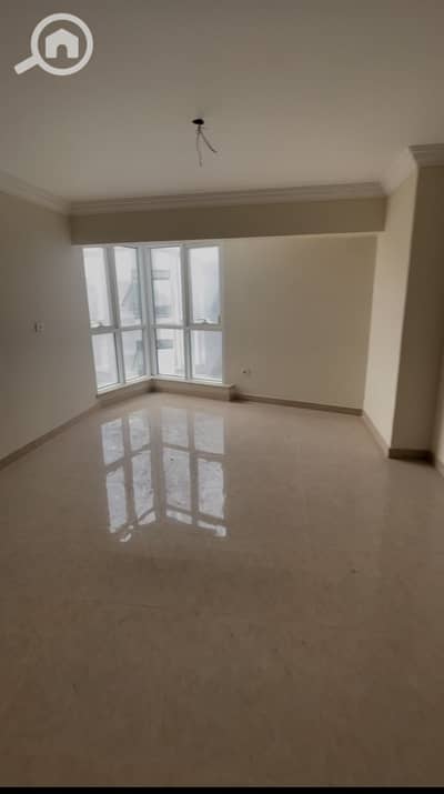 شقة 3 غرف نوم للايجار في سموحة، الإسكندرية - 1000722557. jpg شقة 3 غرف نوم للايجار في سموحة، الإسكندرية - 1000722557. jpg