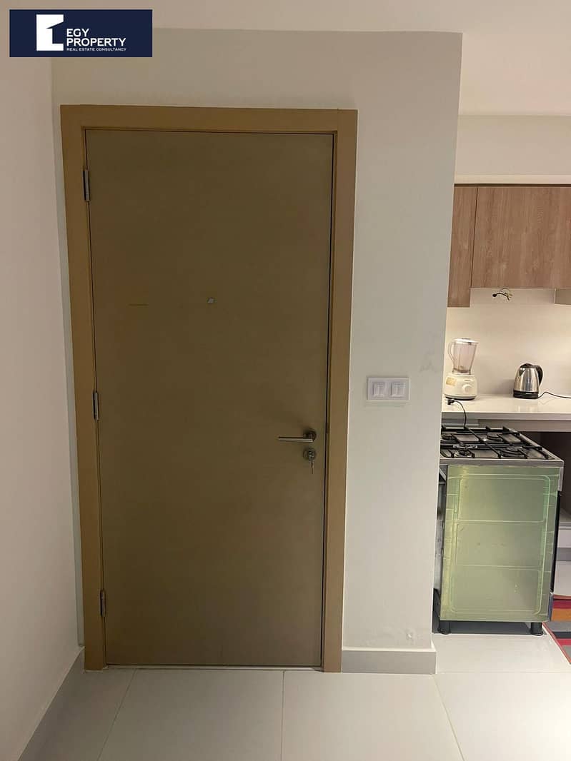 4 _files_b0e71a58-885b-4f3d-8bd1-5f88c3141db1. jpg