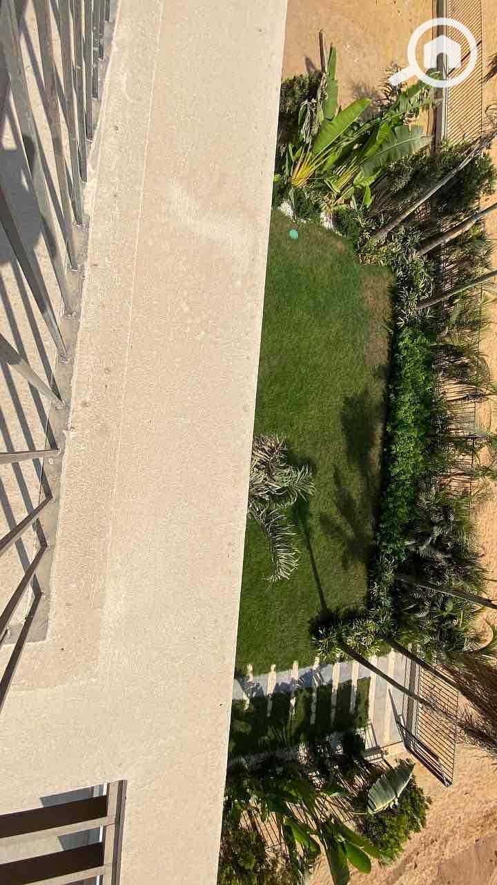 8 6ad1627b-184b-4af2-b119-f605f87afc9a. jpg