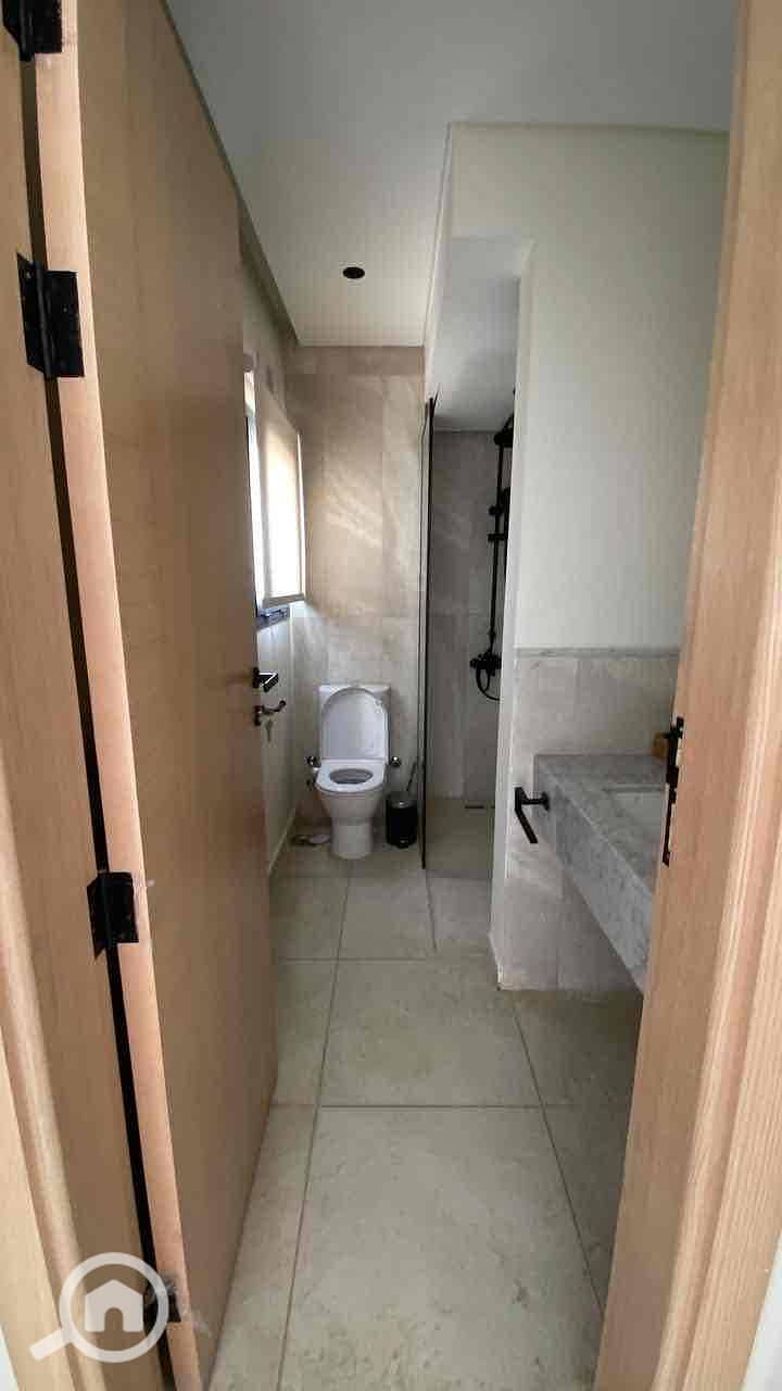 15 218cc107-aae0-4a47-adcd-2d90de8f49e7. jpg