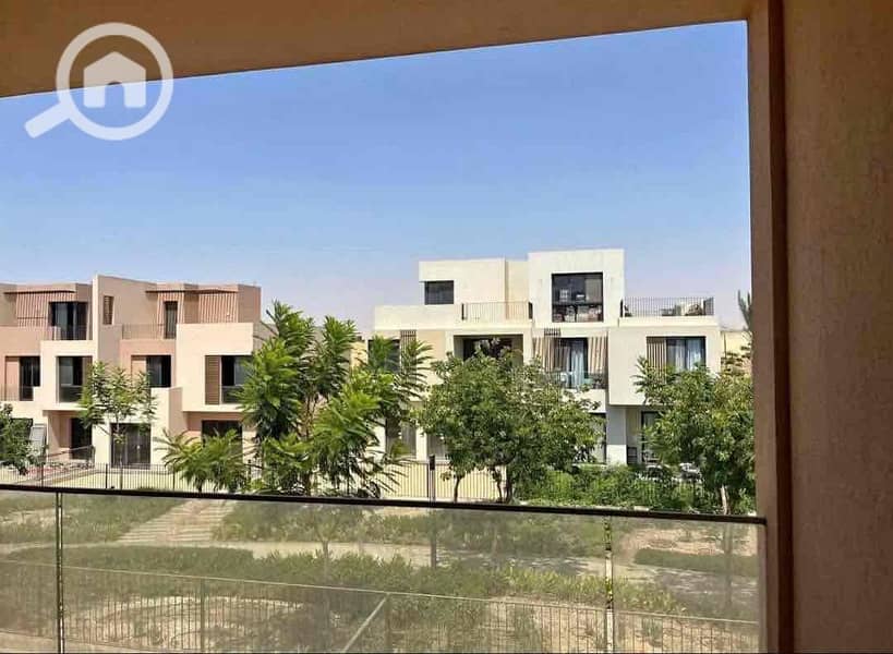 19 804ffa06-8ba2-4cee-ae41-4407d87857d2. jpg