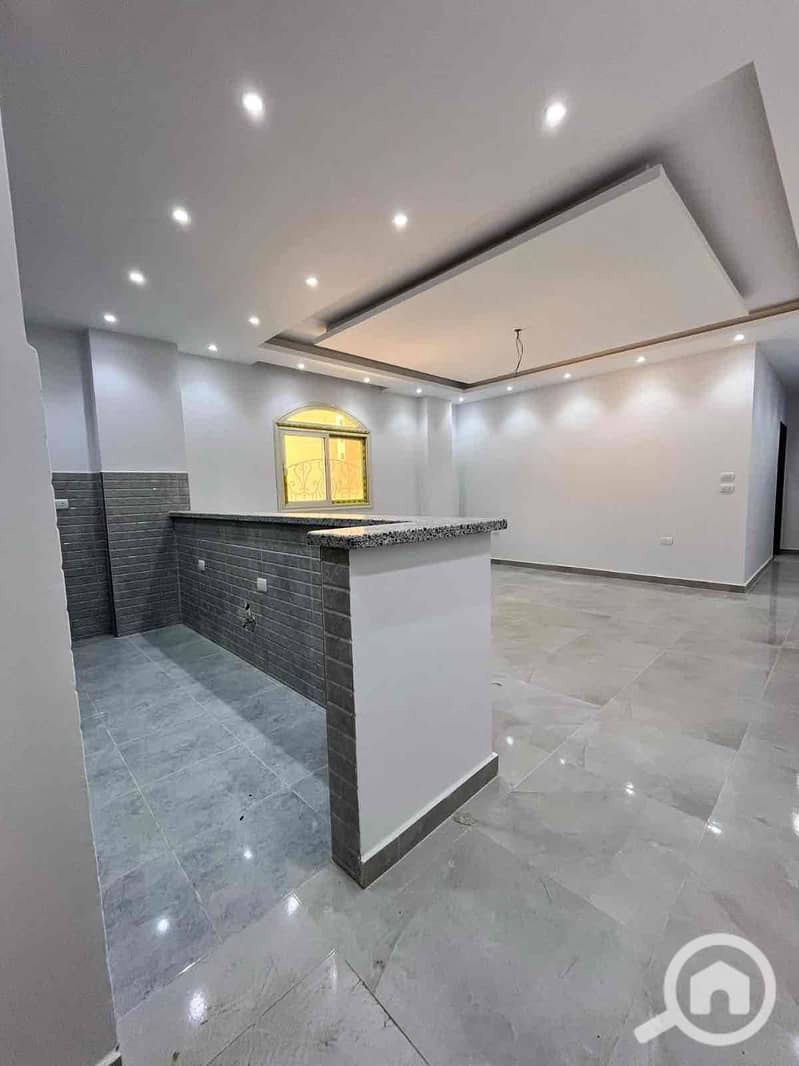 2 26327d68-6461-4af7-a01c-a71cc48b3756. jpg