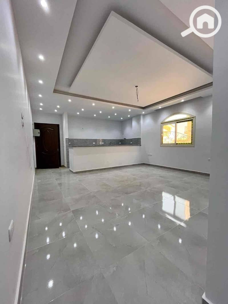 9 0687ec64-7dd5-4c57-8547-5637436b1a51. jpg