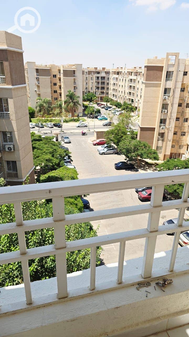 6 a319ef9e-94a3-476d-be2a-6ef8c6387cf3. jpg