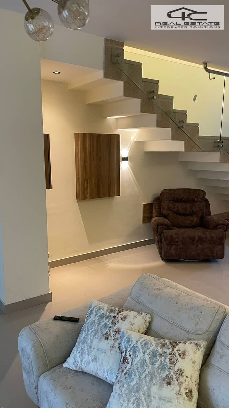 6 WhatsApp Image 2025-10-23 at 02.49. 09. jpeg