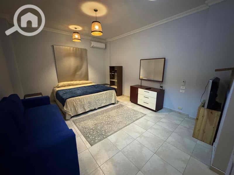 4 c6995cf1-b0bc-4fbd-a38a-986dcf29df0d. jpg