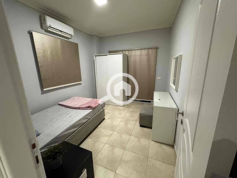 17 1e922af1-8aff-4382-a0d4-23244ccd1494. jpg