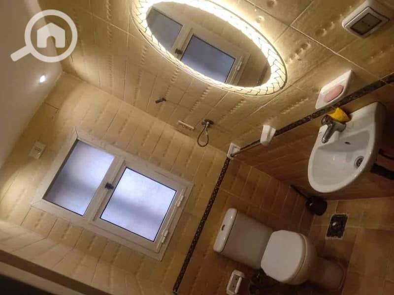 5 e2078ab8-7590-4ba4-acdc-af5607939adb. jpg