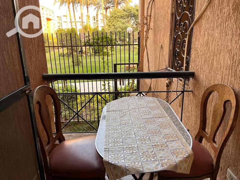 13 256f5a8e-16a1-4428-8921-0d1d3157043e. jpg