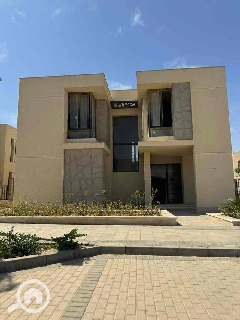 8 e841ab79-dc70-43d4-9879-af1672c051ff. jpg