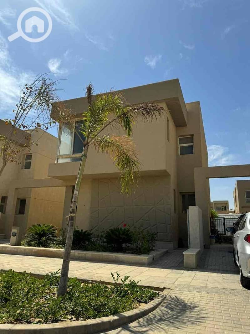 11 39a2655e-d0b3-4075-95de-dd49498f281c. jpg