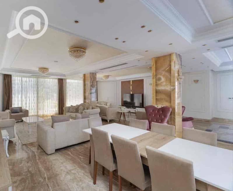 7 c72ad709-fc70-49aa-b964-e8982b942821. jpg