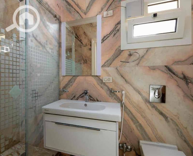 17 7f7bf036-10fe-466b-80a9-87b7e6c288fa. jpg