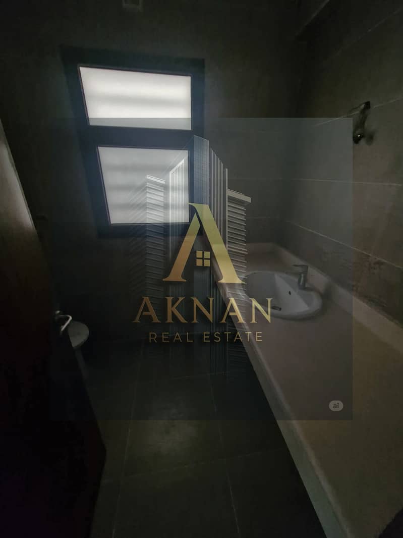 6 WhatsApp Image 2025-10-24 at 15.14. 20. jpeg