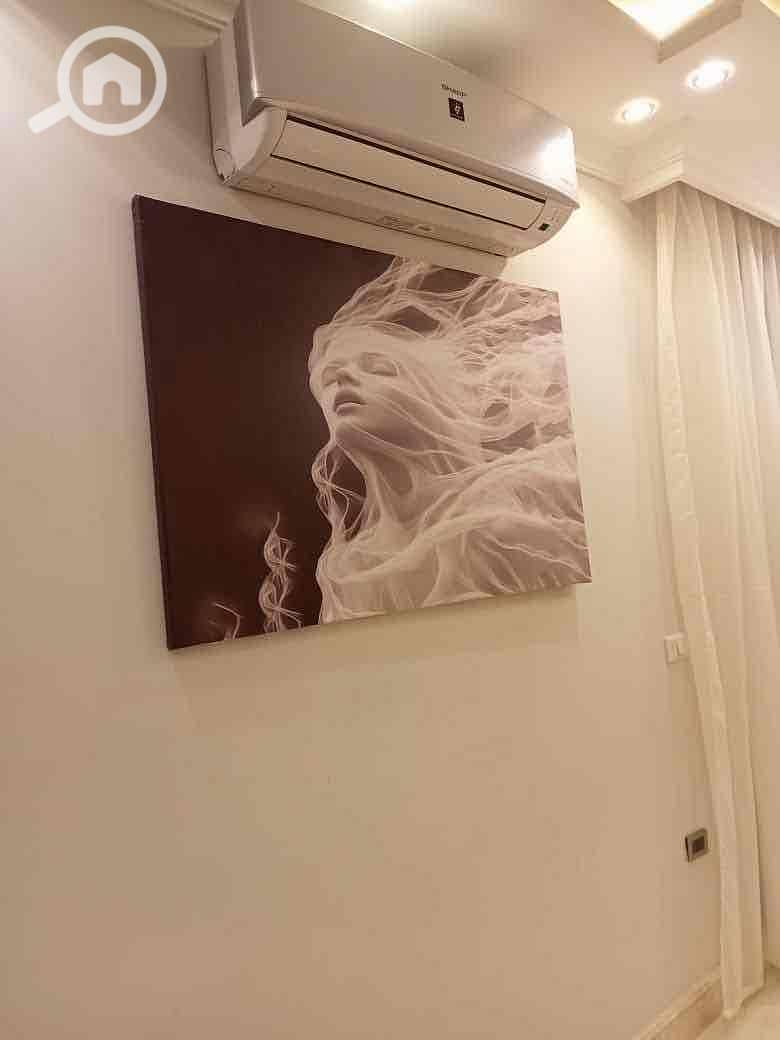 28 a1bb24e9-dfbf-436f-8cd7-b065a1f665f7. jpg