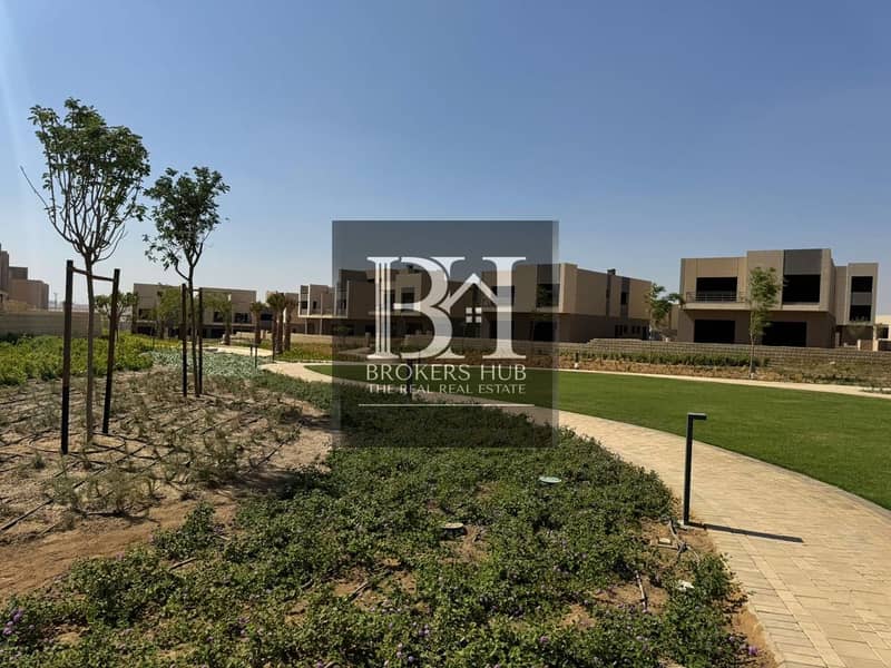 4 95bac9a9-22e5-492a-b5d3-5b93ffb8e084. jpeg