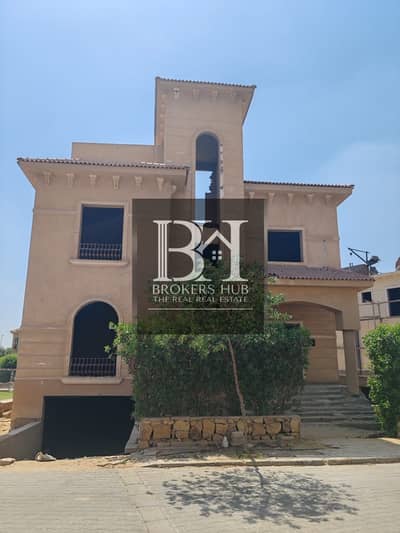 6 Bedroom Villa for Sale in New Cairo, Cairo - 201f0a33-b66b-49a0-ba4a-a3f546b12e45. jpeg
