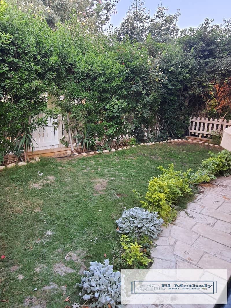 2 402f0105-4f55-4a86-bcd8-5337caaa7d97. jpg