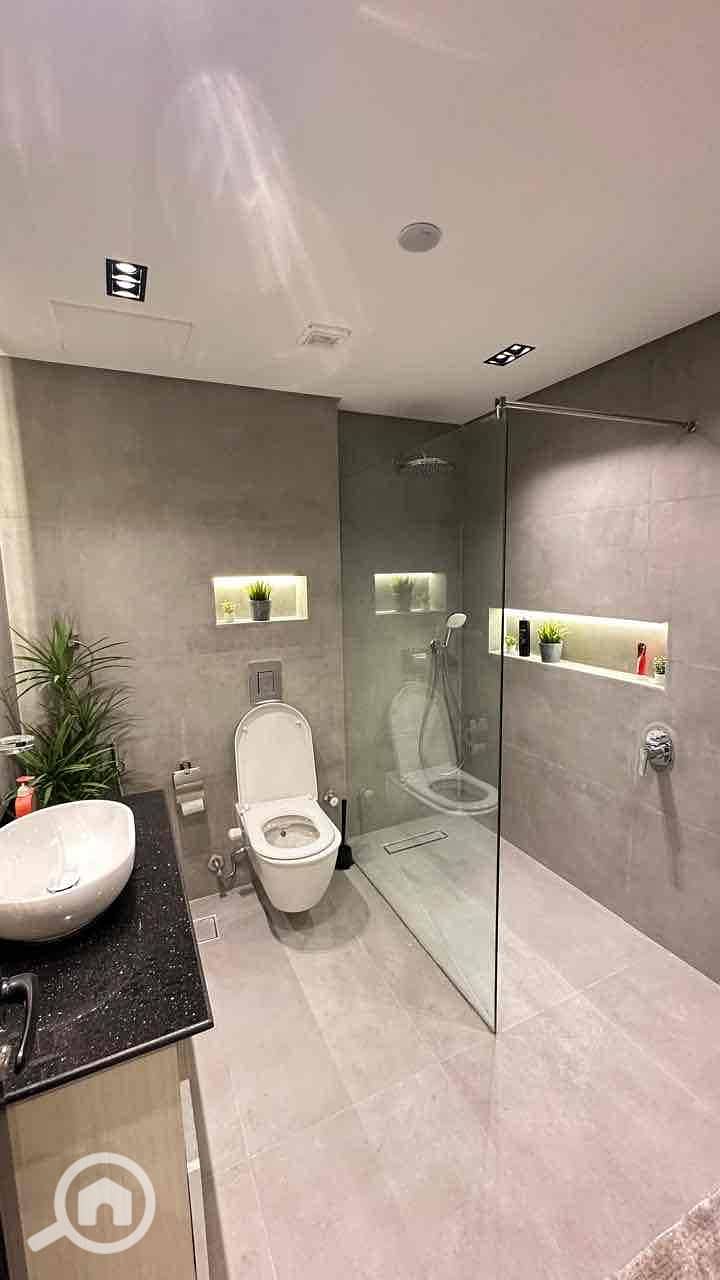 10 379ede5d-ba5d-4ff6-a72b-78426c88490b. jpg