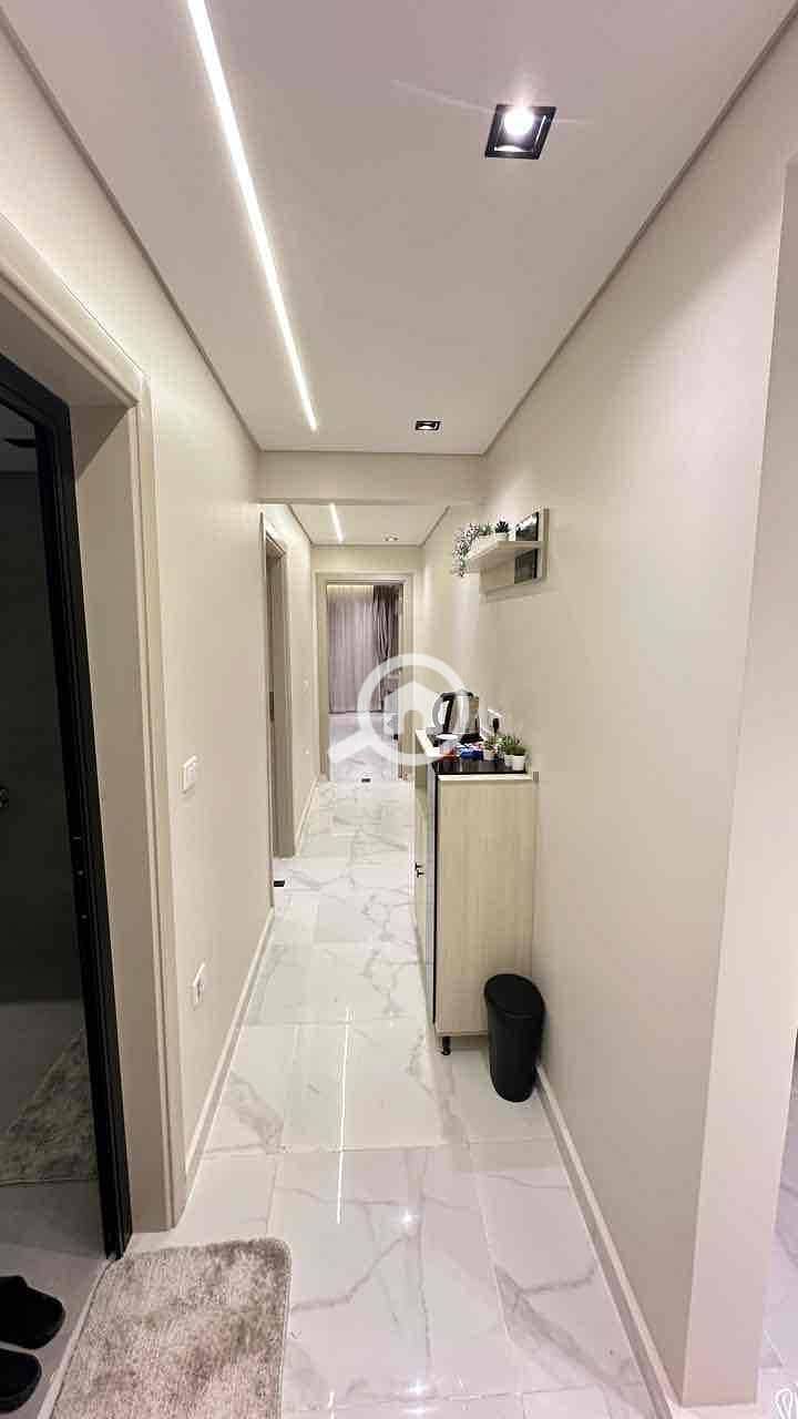 12 4e6d6b70-2691-4594-bc51-9bdd7f72b7f4. jpg