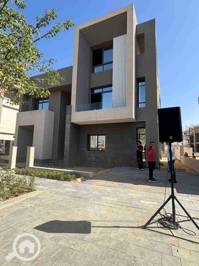 6 Bedroom Villa for Sale in New Cairo, Cairo - 1000230371. jpg