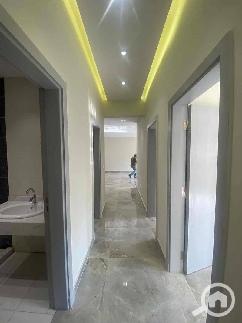 7 5df3a9aa-23ae-4ccb-9d55-2411fb561044. jpg