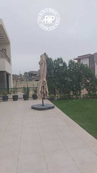 6 EalspNvA1KuY9bv7KG07tCZbwGzKcPS2zx5si4zK. jpg