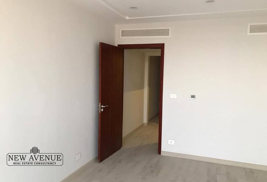 2 39c4f96a-3834-4ec7-9688-7d2a464452bb. jpg