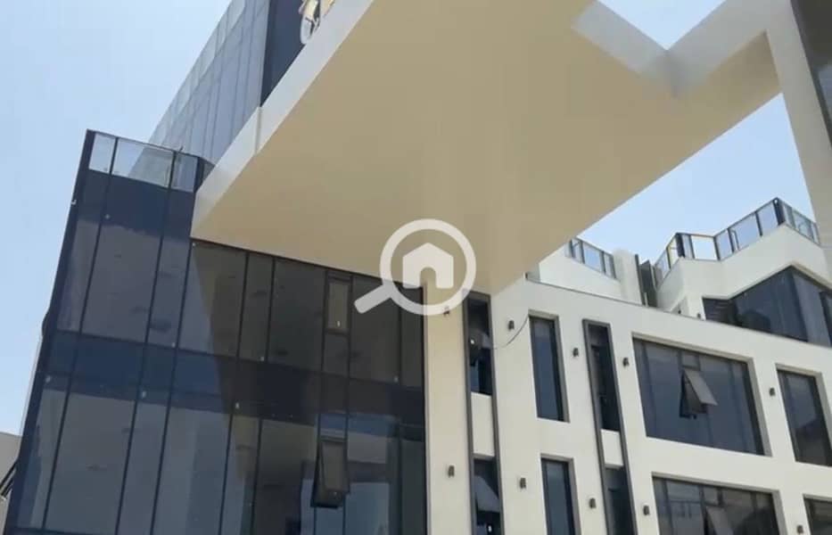 7 WhatsApp Image 2025-06-21 at 12.12. 54 PM (2)_1400x900. jpg