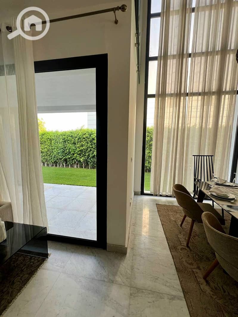 2 IMG_20251023_215211_136. jpg