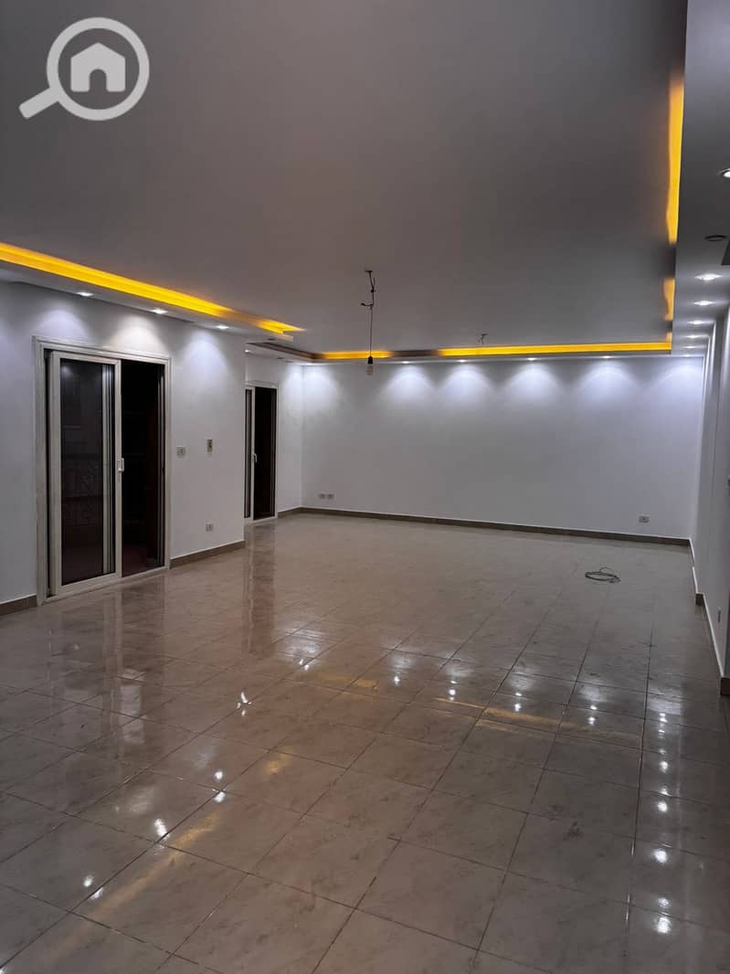 90a4e517-f002-44a5-9a5d-17c2154180fc. jpeg 90a4e517-f002-44a5-9a5d-17c2154180fc. jpeg