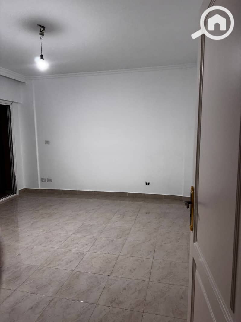 15 f73aeeed-cbd1-498c-83b1-f5e20fe19159. jpeg