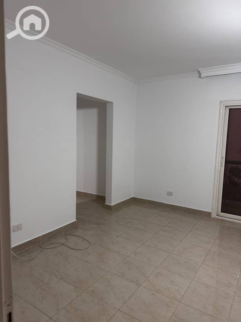 16 82755fb1-6713-492f-9872-bcaa69730206. jpeg