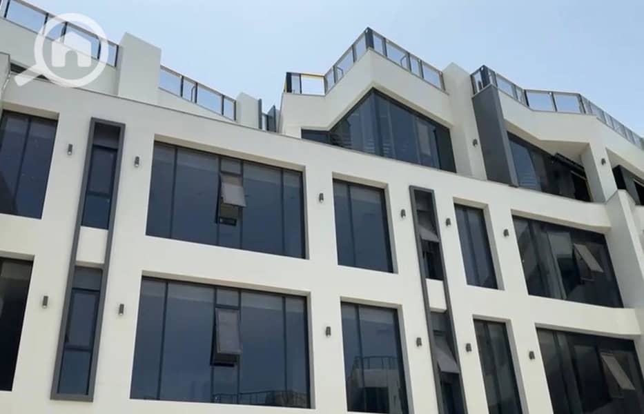 3 WhatsApp Image 2025-06-21 at 12.12. 54 PM_1400x900. jpg