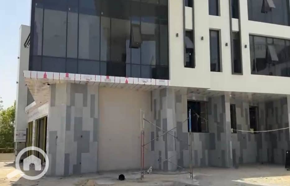 4 WhatsApp Image 2025-06-21 at 12.12. 54 PM (1)_1400x900. jpg